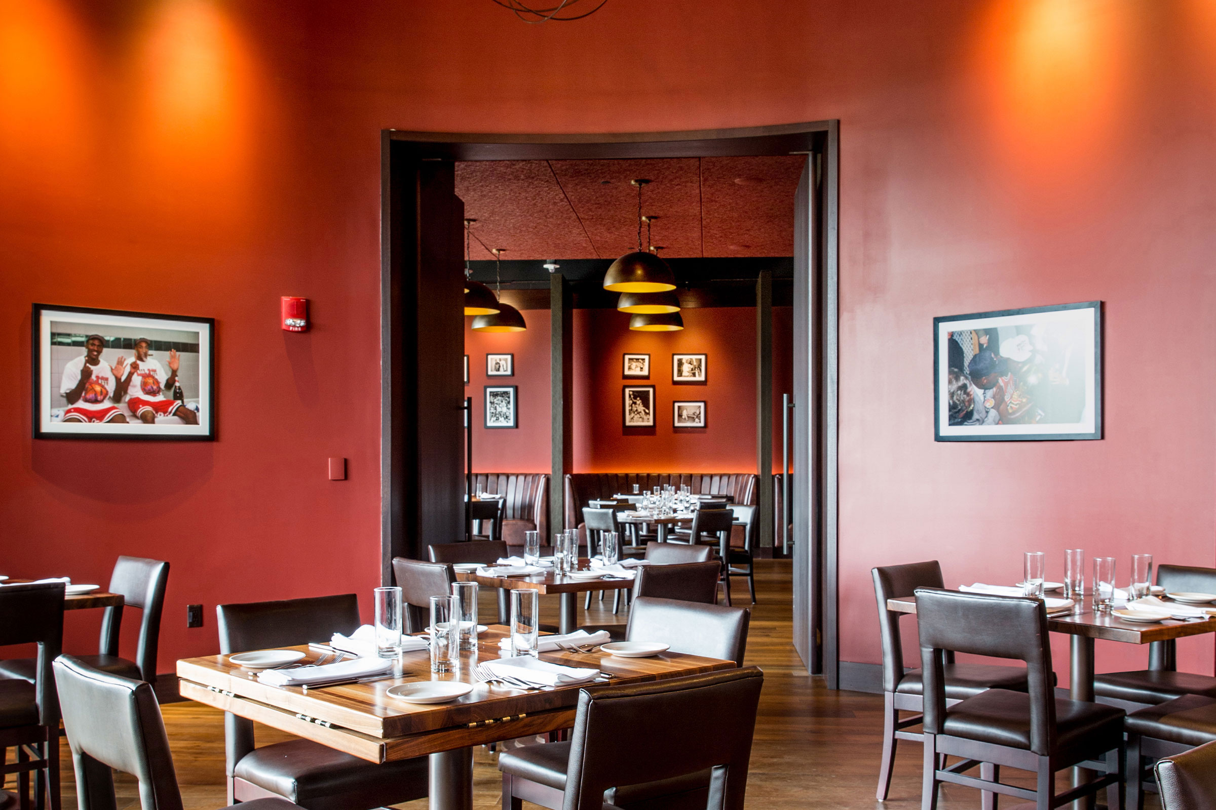 private dining space - desktop version