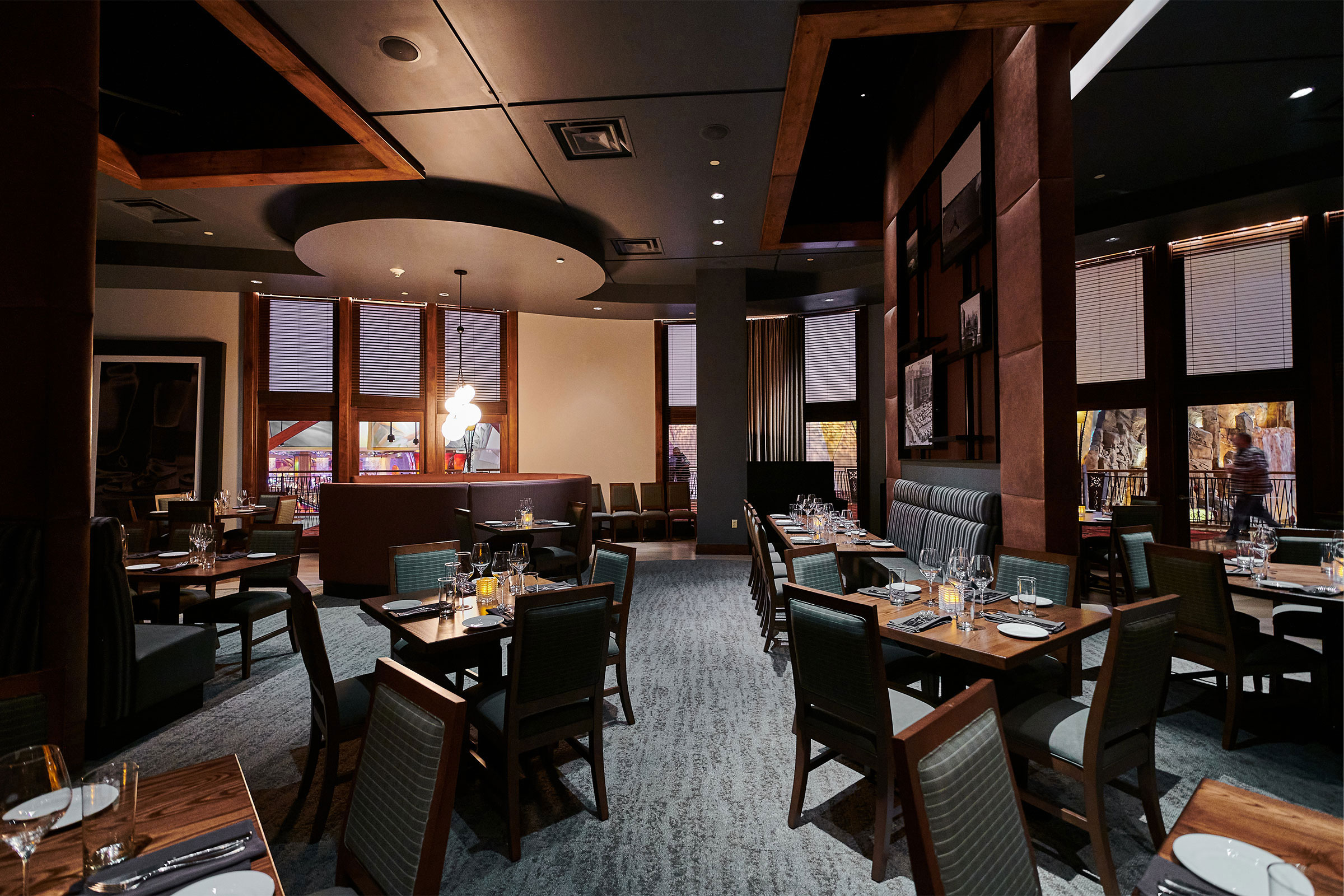 dining room - desktop version